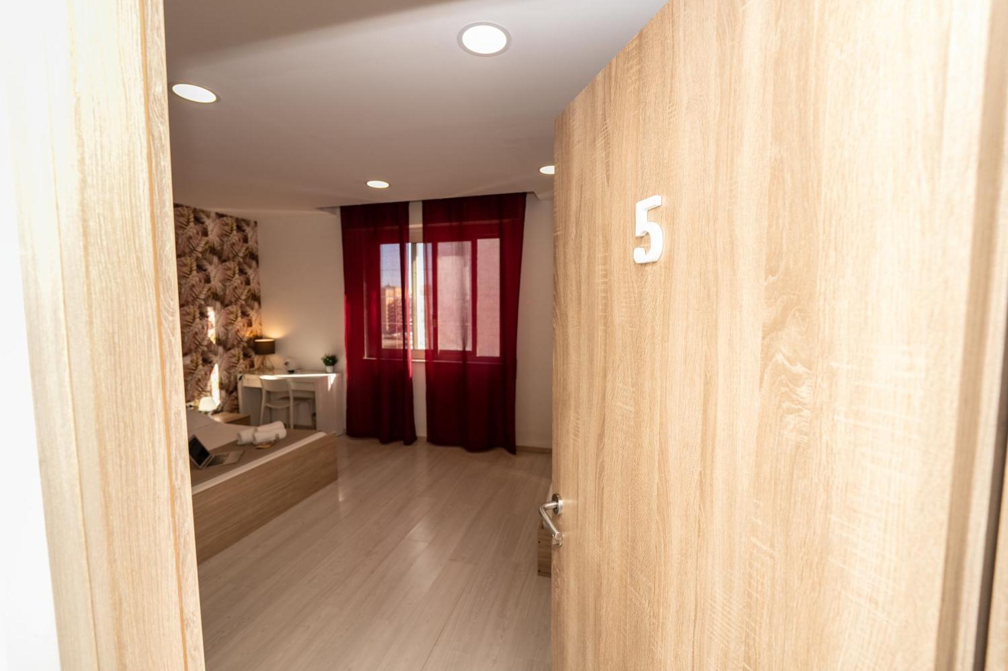 פלרמו Central Room 128L מראה חיצוני תמונה